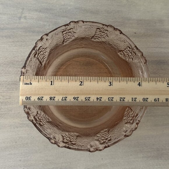 Vintage Pink Blush Pressed Glass Plate and Bowl with grape vines on the rim - Picture 7 of 9